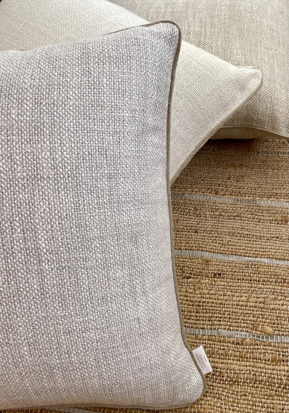 Coussin en lin métis gris