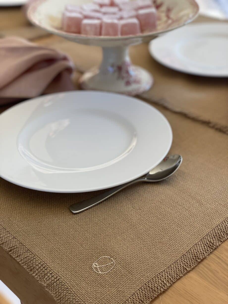 Laurence-Carroy-set-de-table-en-lin