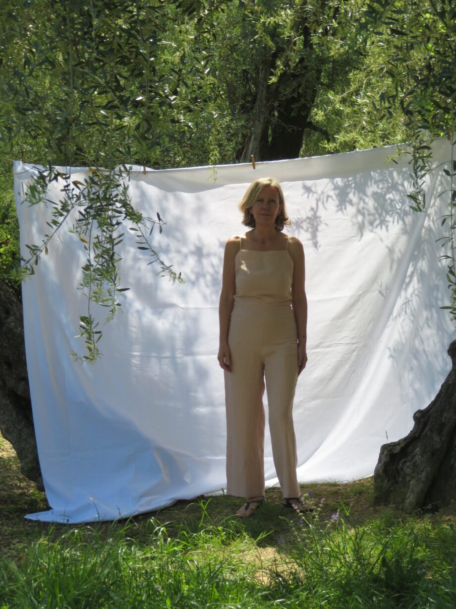Laurence-Carroy-combinaison-pantalon-en-lin-rose-poudré