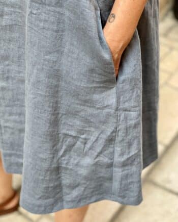 Laurence-carroy-robe-en-lin-sans-manche-bleu-nuit