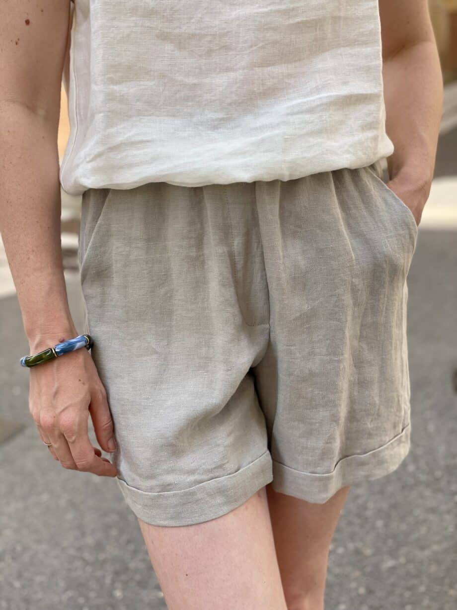 Laurence-carroy-short-en-lin-gris-clair
